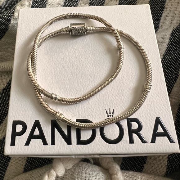 Authentic double wrap Pandora bracelet - Picture 1 of 2